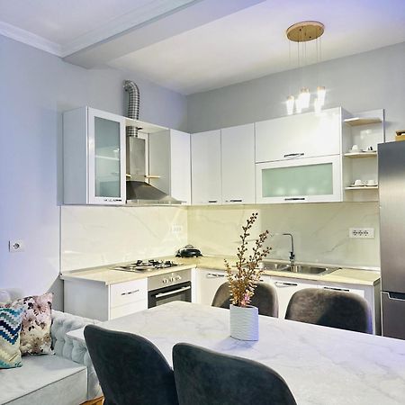 Bllok: Central Cozy Stay, 24/7 Self Check-In Tirana Exteriér fotografie